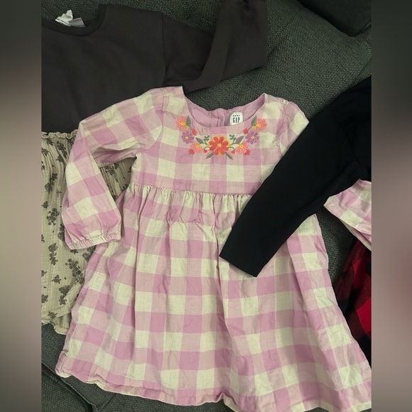 Lot of 3 x 3T toddler dresses - Picture 3 of 4